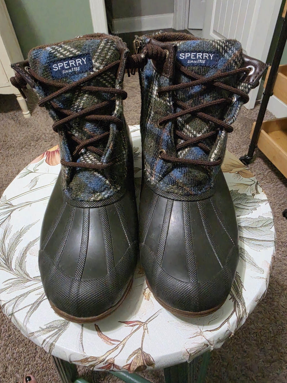 Sperry Womens Brown Plaid Duck Boots